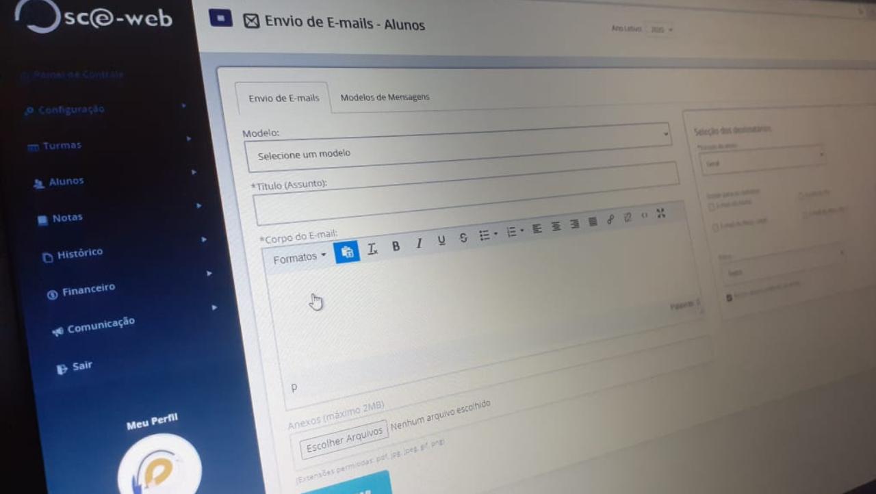 Envio de E-mails para Alunos Envio de E-mails para Alunos